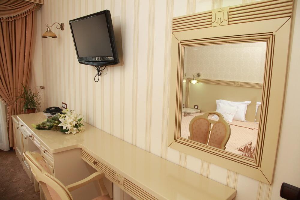 Hotel Majestic 이아시 외부 사진