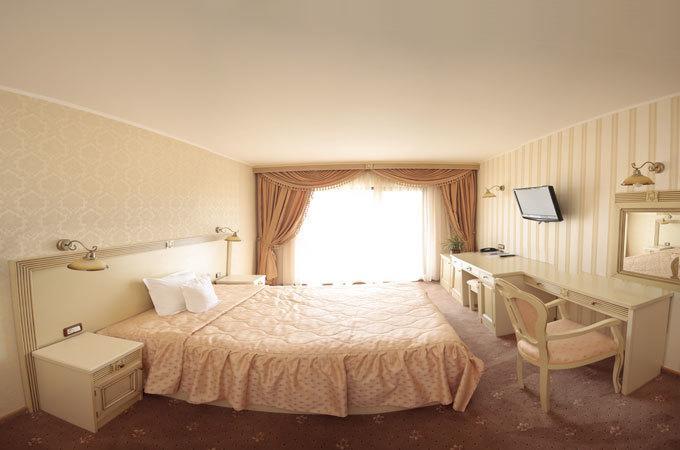 Hotel Majestic 이아시 외부 사진